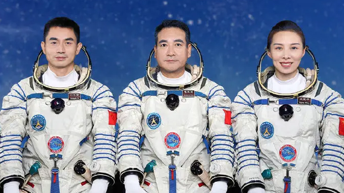 山东看片你懂的罗茨看片福利在线厂家祝贺神舟十三号返回舱成功着陆！(图1)